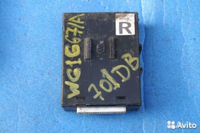 Infiniti FX (S50) 2003-2007г бачок тормозной