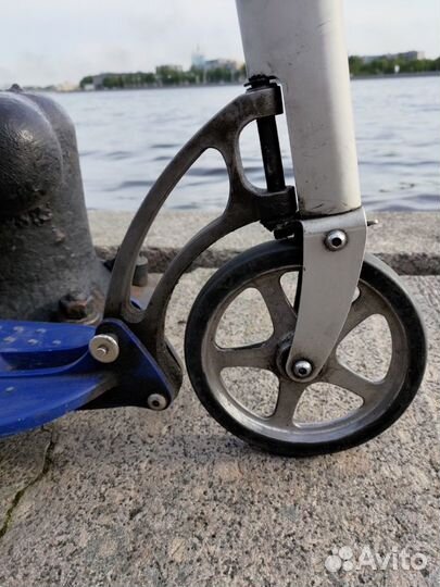 Алюминиевый самокат Xootr, США