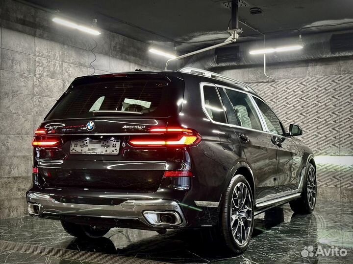 BMW X7 3.0 AT, 2023, 25 км