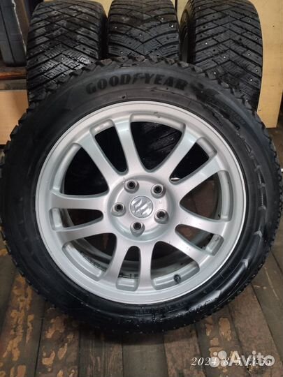 Goodyear UltraGrip Ice Arctic SUV 225/55 R18