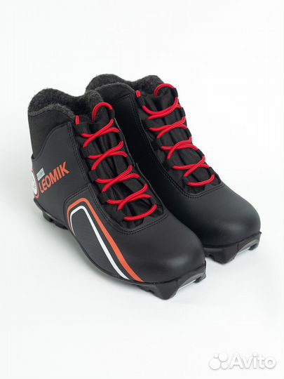 Ботинки лыжные размер 40, крепление NNN