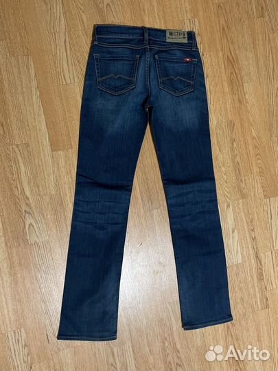 Джинсы женские 25 26(mustang и d&g)