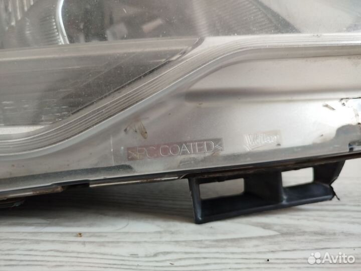 Фара правая Opel Corsa D