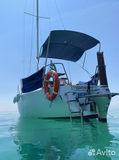 Парусно-моторная яхта 9 м Балаклава