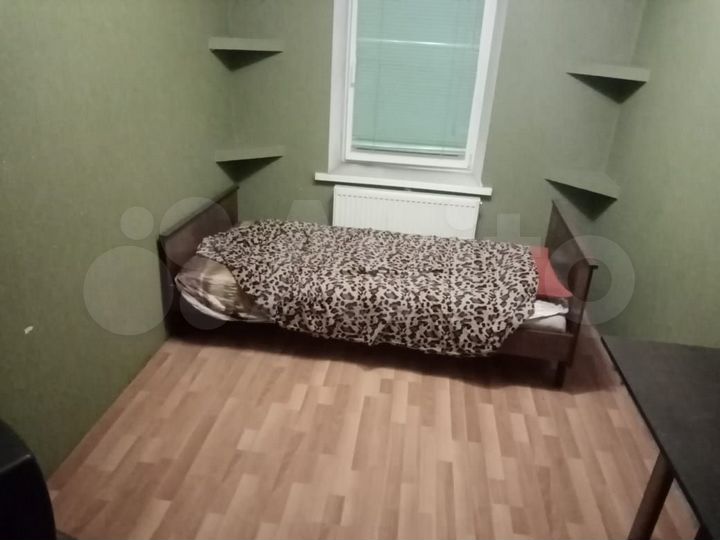 Комната 9 м² в 3-к., 1/1 эт.