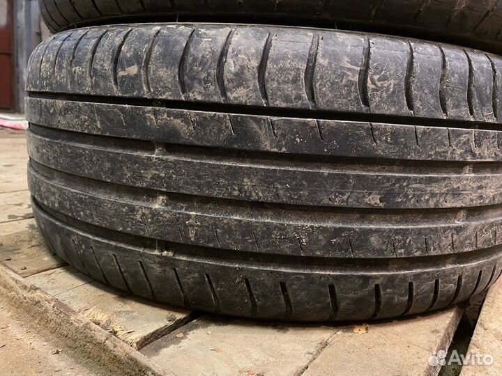 Triangle Sports TH201 215/45 R17