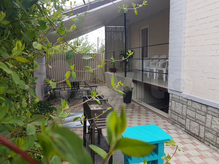 Дом 277,9 м² на участке 4 сот.