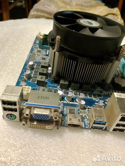 Материнска gigabyte 1155+проц Core i3-2100+2 DDR3