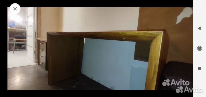 Два стола из натурального дерева