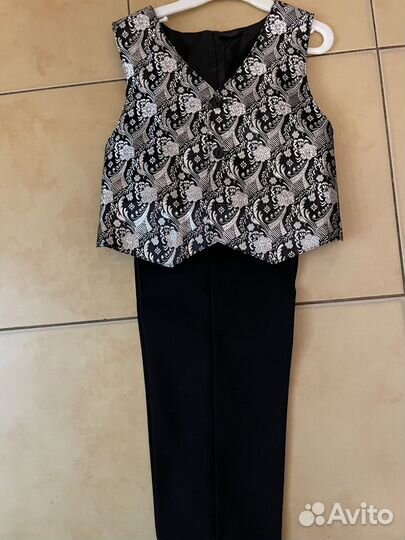 Костюм праздничный для мальчика 92-98 р