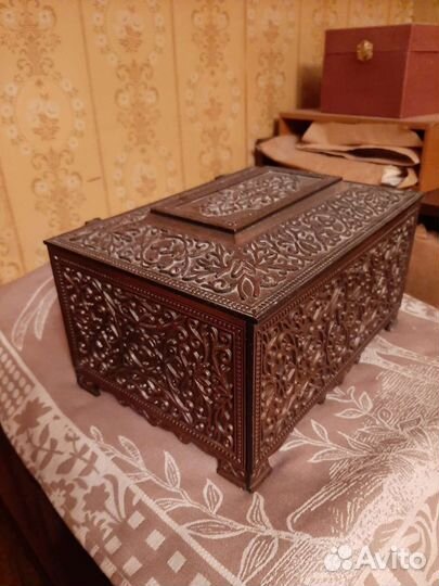 Сундук ларь значок СССР кот в сапогах глазурь