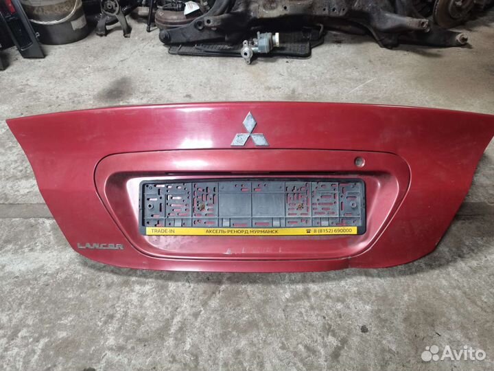 Крышка багажника Mitsubishi lancer 9