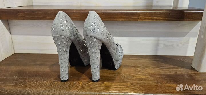 Туфли женские