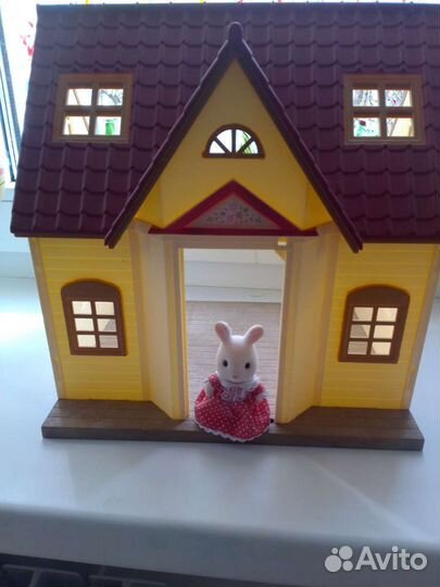 Sylvanian families домик без мебели и зверюшек