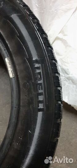 Pirelli Winter Ice Control 215/55 R17