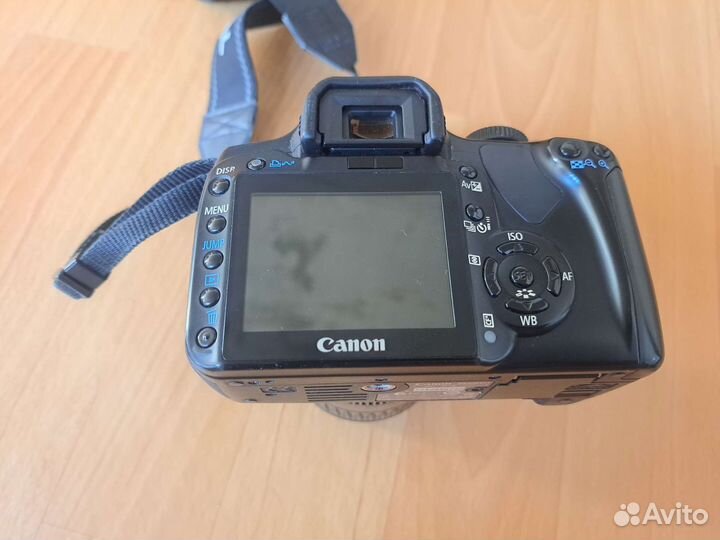 Зеркальный фотоаппарат canon 400D