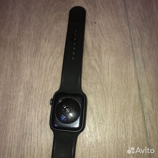 Apple Watch SE 44mm