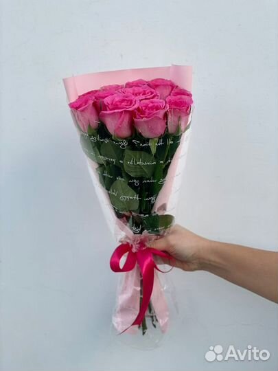 Букет из ярких роз