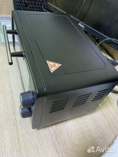 Мини-печь Goodhelper MO-101