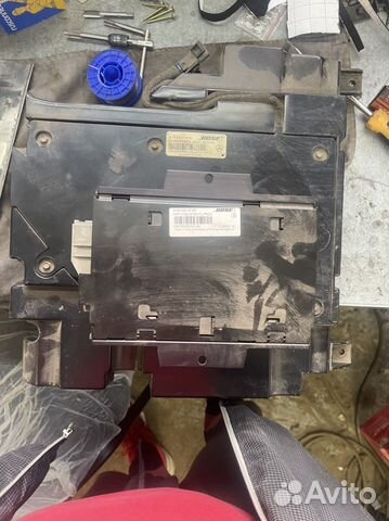 Сабвуфер для штатной магнитолы для Mercedes ml 163