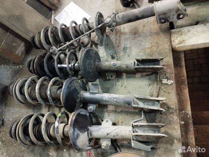 Разбор Nissan terrano d10