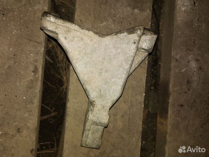 Подушка двигателя Chery Amulet