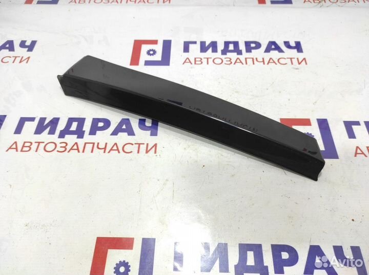 Накладка стойки наружная задняя правая Volkswagen