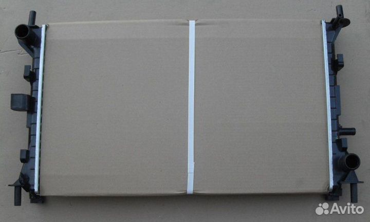 Радиатор охлаждения для а/м передний Ford Focus 1