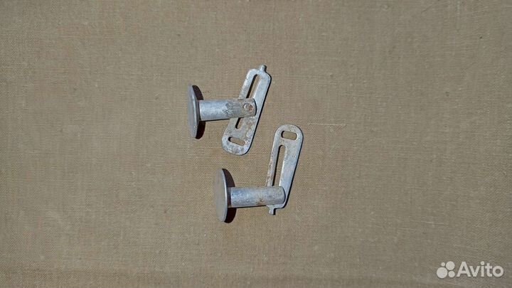 Фурнитура немецкая, зацепы на игрик