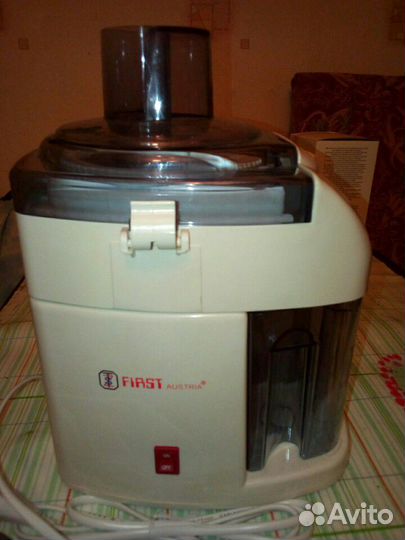 Соковыжималка электрическая новая