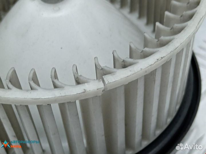 Моторчик печки Toyota RAV4 2 (XA20) 2003