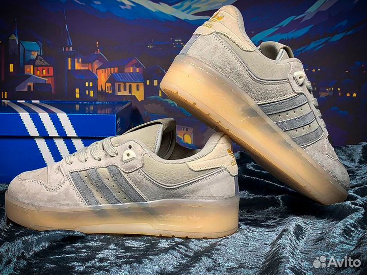 Кроссовки adidas forum 45 размер