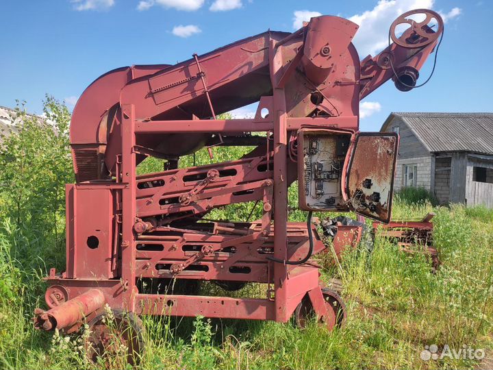 Зерноочиститель Воронежсельмаш ОВС-25, 1989
