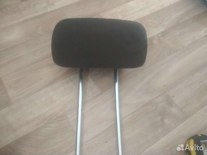 Подголовник Мерседес C180 c220 w204