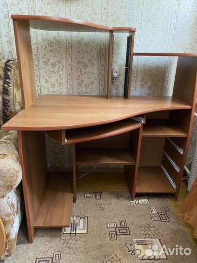 Компьютерный стол бу
