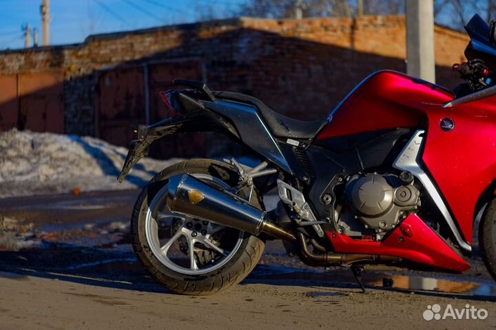 Honda VFR 1200F Touring (2010) Без Пробега по РФ