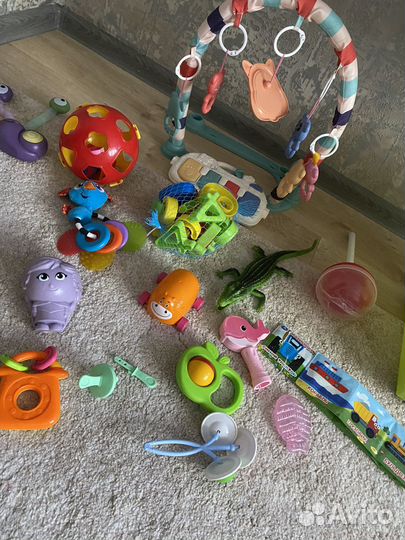 Игрушки пакетом от 0