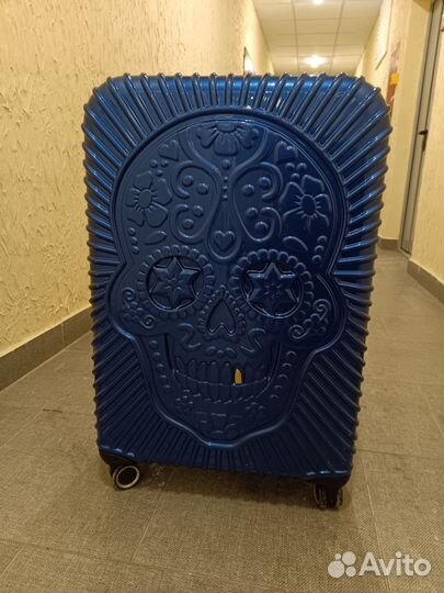 Чемодан на колесах