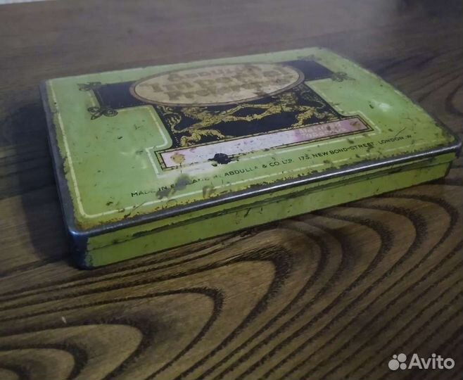 Жестяная коробка из под сигарет. Англия