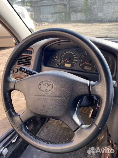 Руль Toyota Avensis T220
