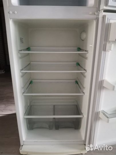Холодильник атлант бу двухкамерный