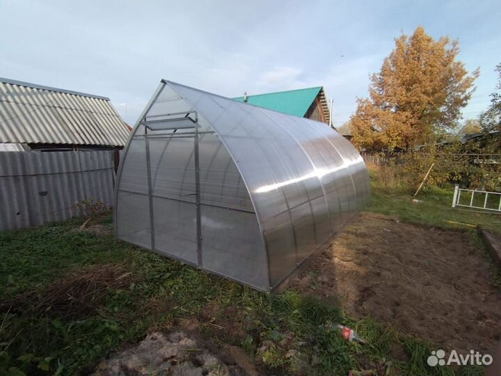 Теплицы из поликарбоната капелька