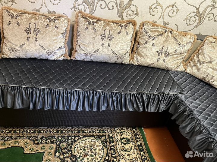 Угловой диван с креслом бу