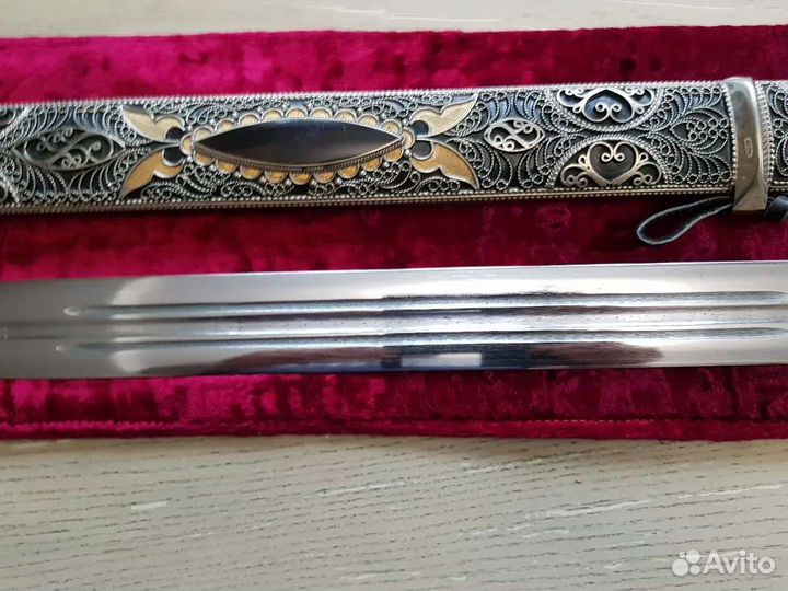 Старинный нож