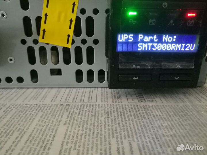 Ибп APC smart-ups 3000