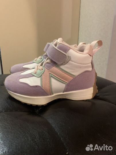 Кроссовки утепленные