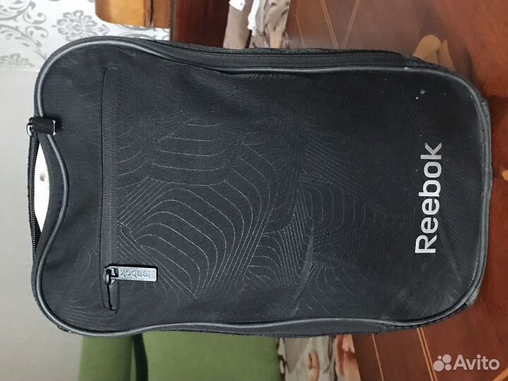 Сумка спортивная фирмы Reebok оригинал