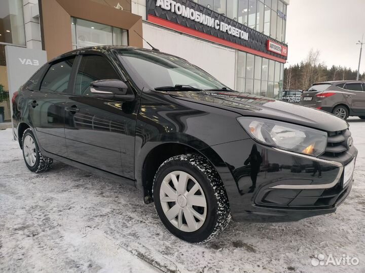 LADA Granta 1.6 МТ, 2022, 100 938 км