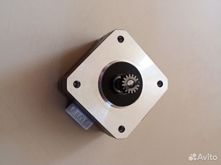 Шаговый двигатель Flying Bear