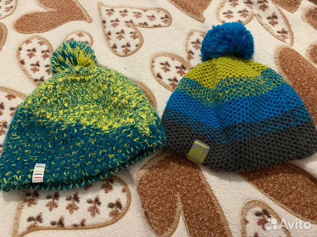 Шапки детские на 8-11 лет